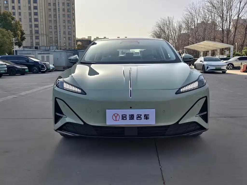 Hongqi Tiangong 05 2025 из CN, фото 1