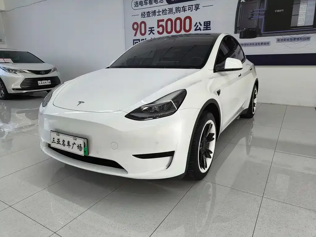 Tesla Model Y 2023 из CN, фото 1
