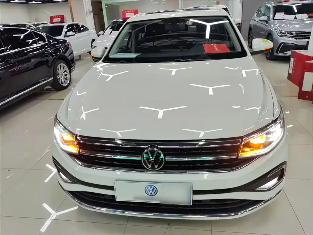 Volkswagen Bora 2023 из CN, фото 9