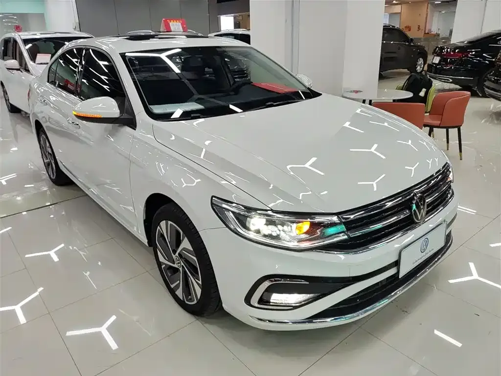 Volkswagen Bora 2023 из CN, фото 8