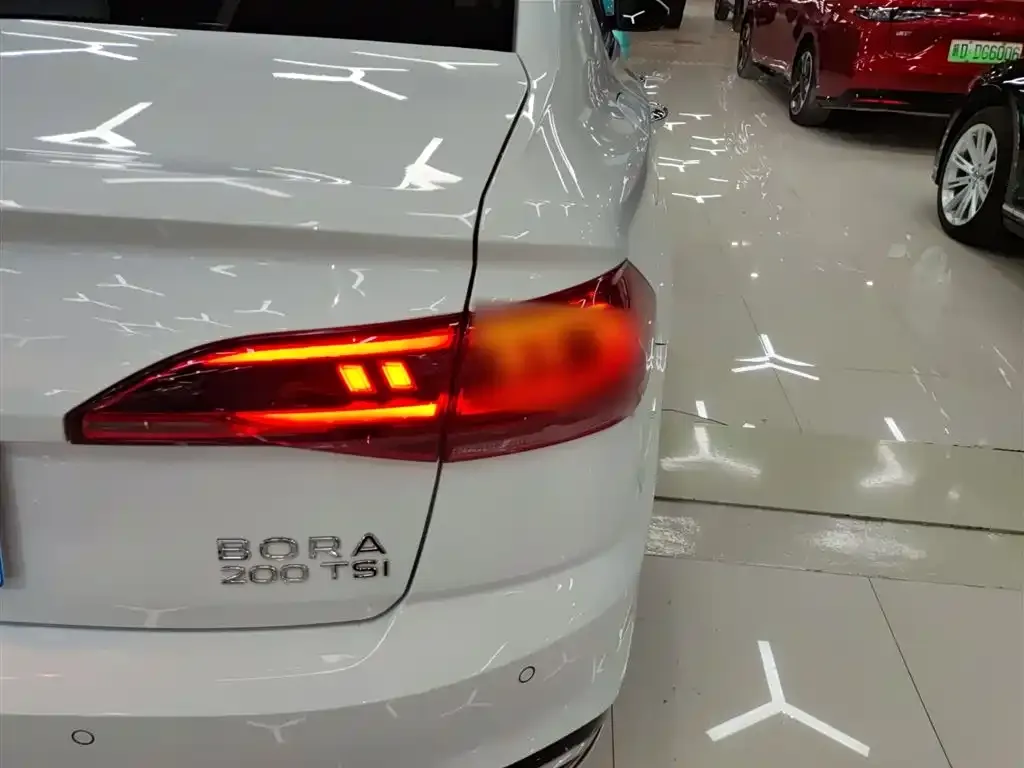 Volkswagen Bora 2023 из CN, фото 4