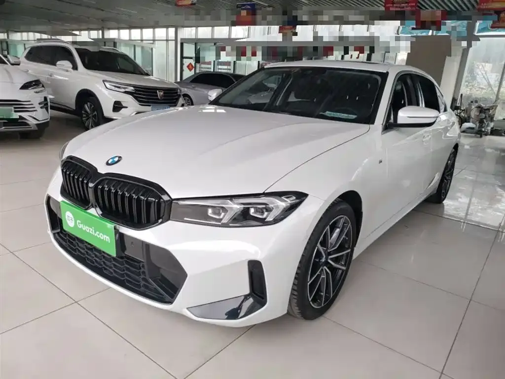 BMW 3 Series 2023 из CN, фото 1