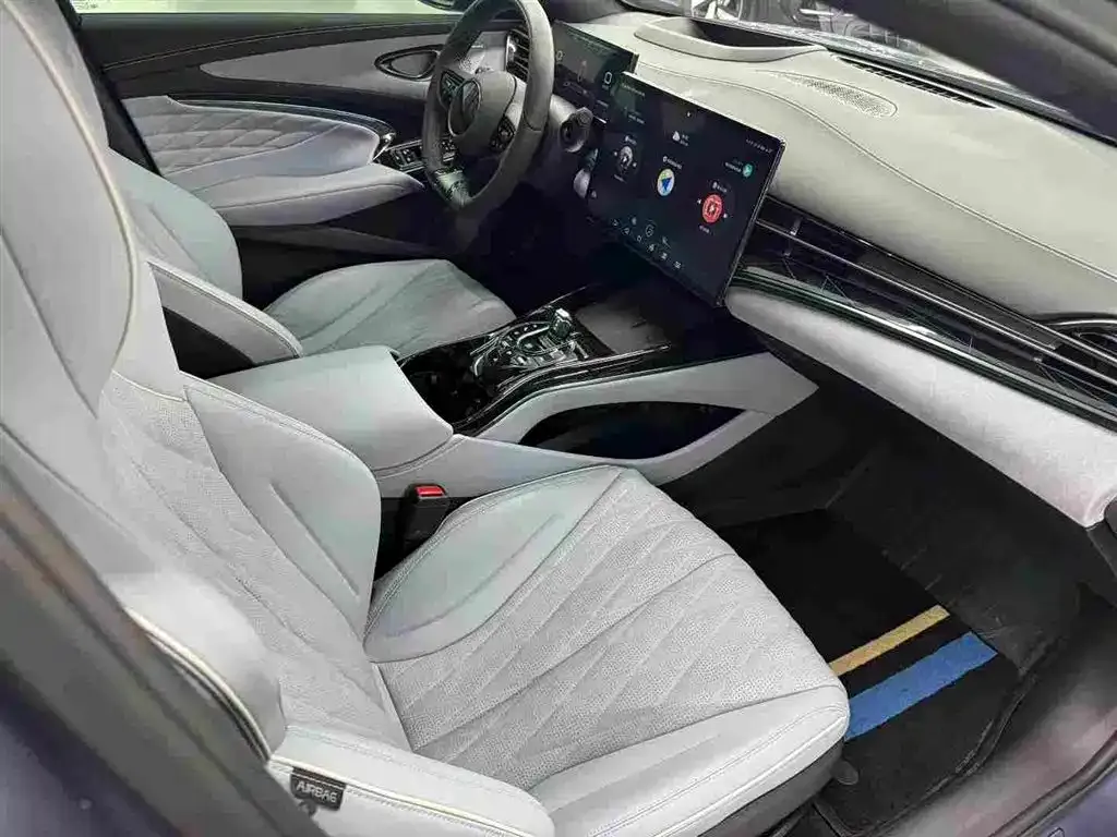 BYD Seal — фото 6