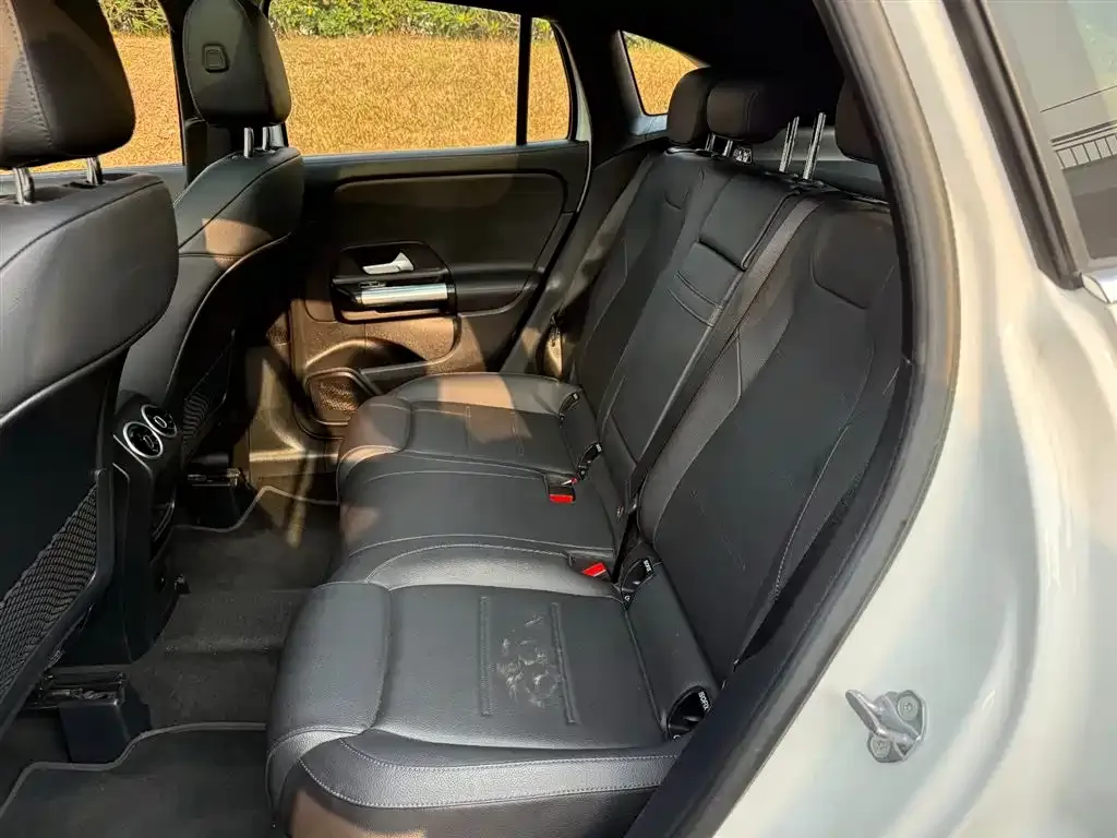 Mercedes-Benz GLA 2023 из CN, фото 6