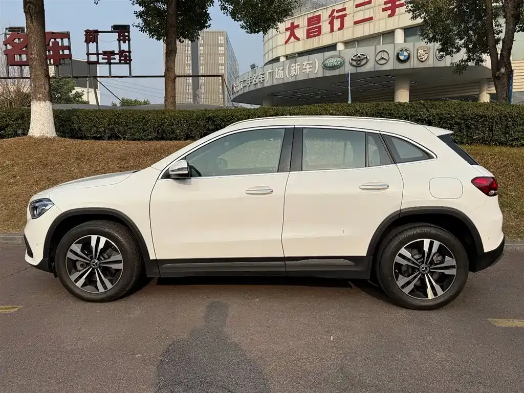 Mercedes-Benz GLA 2023 из CN, фото 9
