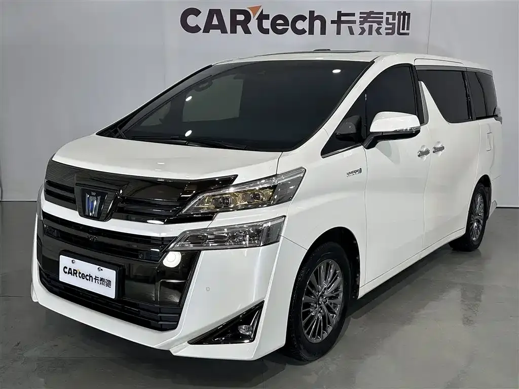 Toyota Vellfire 2023 из CN, фото 1