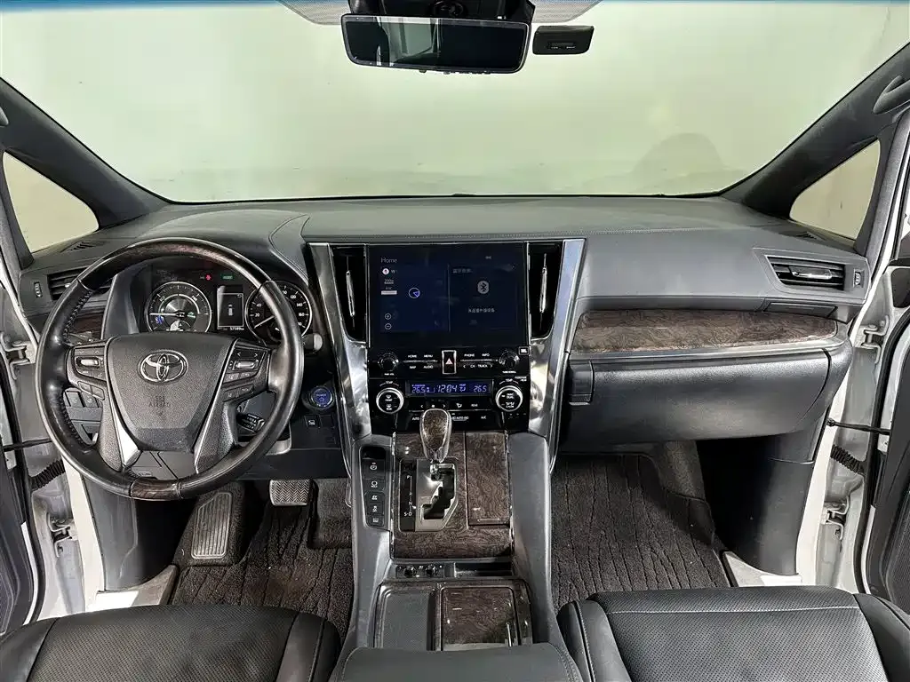 Toyota Vellfire 2023 из CN, фото 4