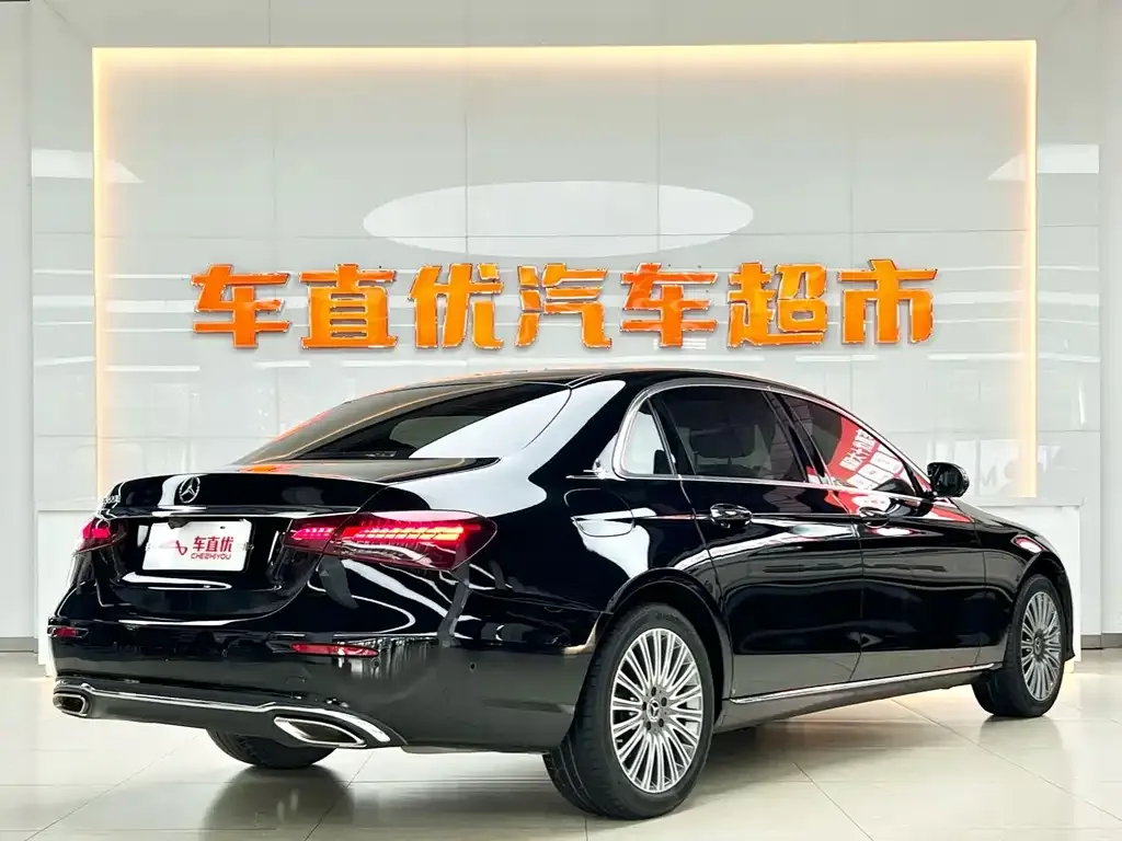 Mercedes-Benz E-Class 2023 из CN, фото 3