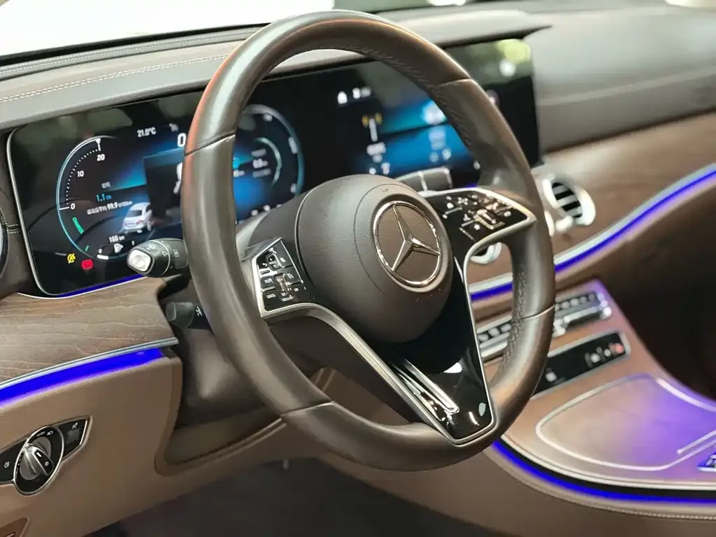 Mercedes-Benz E-Class 2023 из CN, фото 9