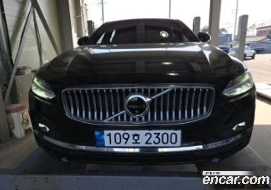Volvo S90 2022 из KR, фото 1