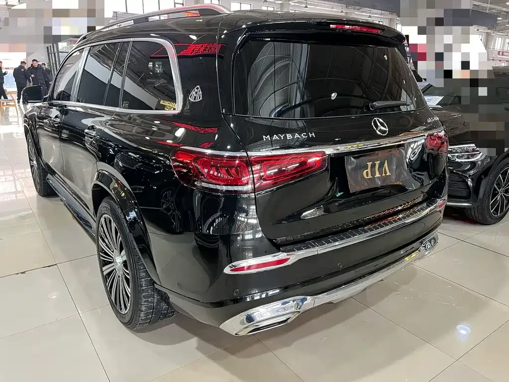 Mercedes-Benz GLS — фото 6