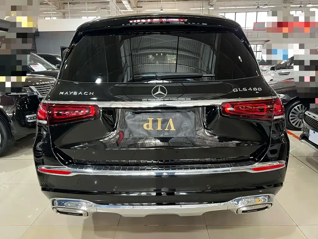 Mercedes-Benz GLS — фото 10