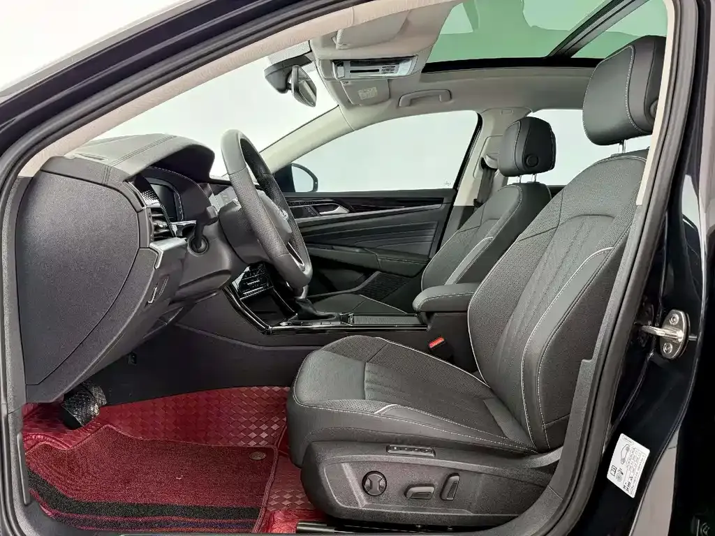 Volkswagen Passat — фото 6