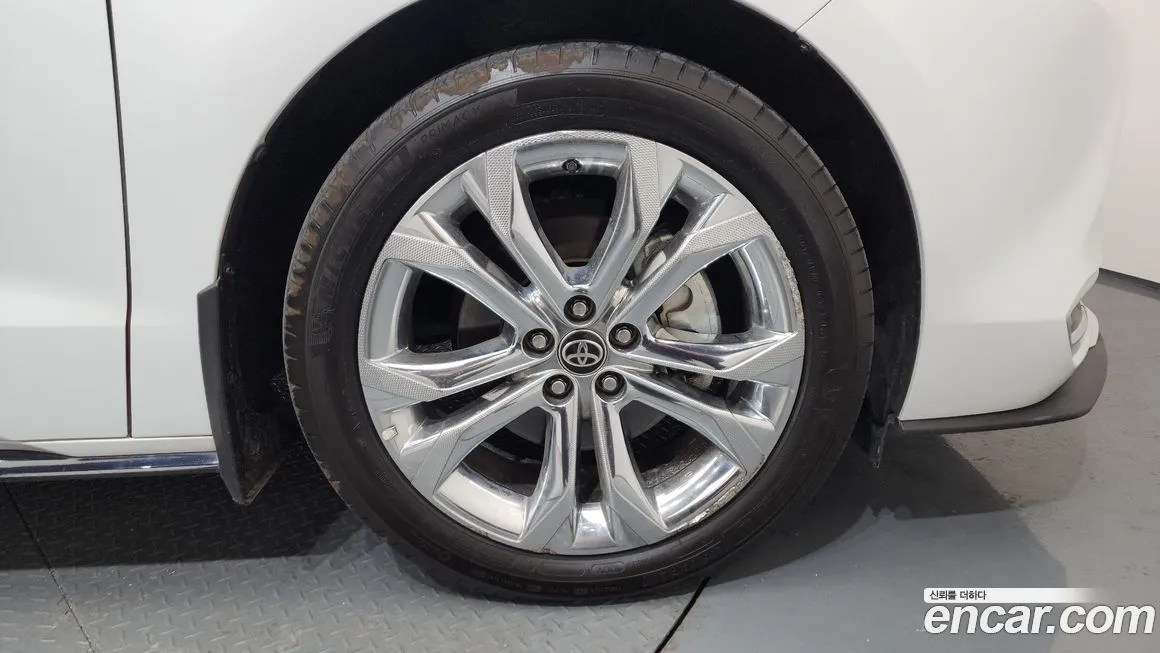 Toyota Sienna 2023 из KR, фото 7