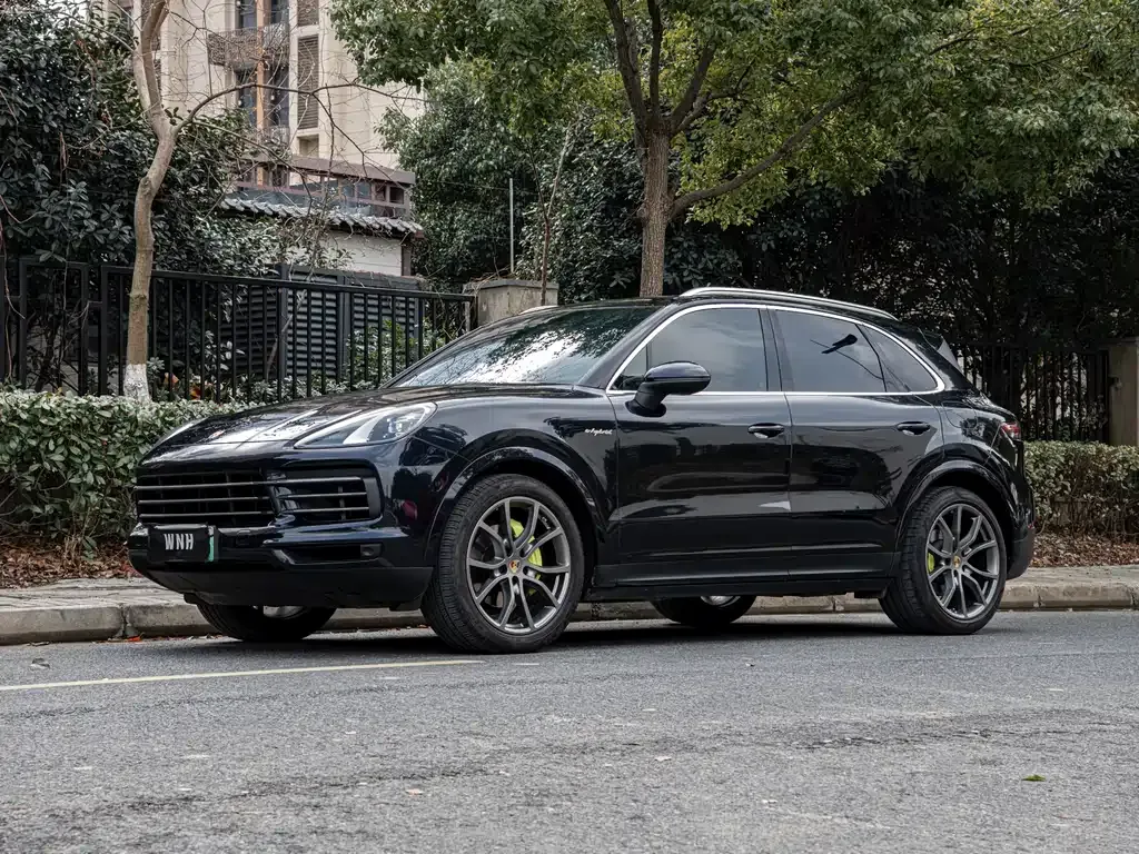 Porsche Cayenne Hybrid