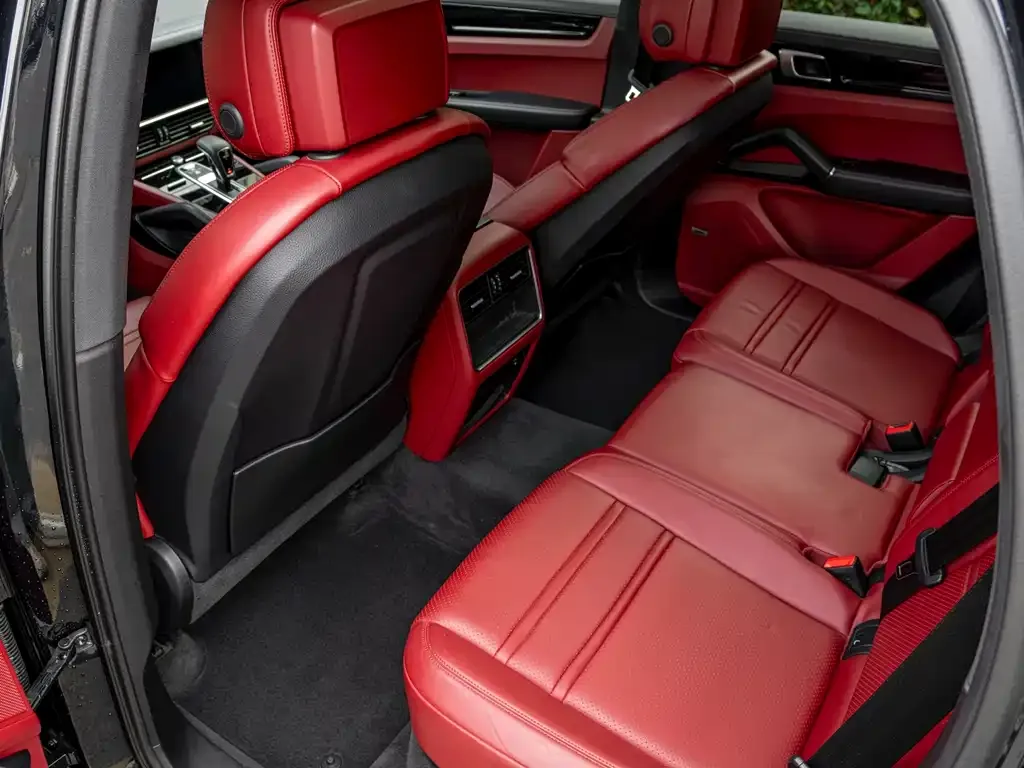 Porsche Cayenne Hybrid 2021 из CN, фото 10