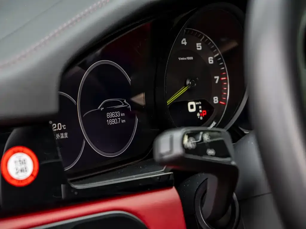 Porsche Cayenne Hybrid 2021 из CN, фото 6