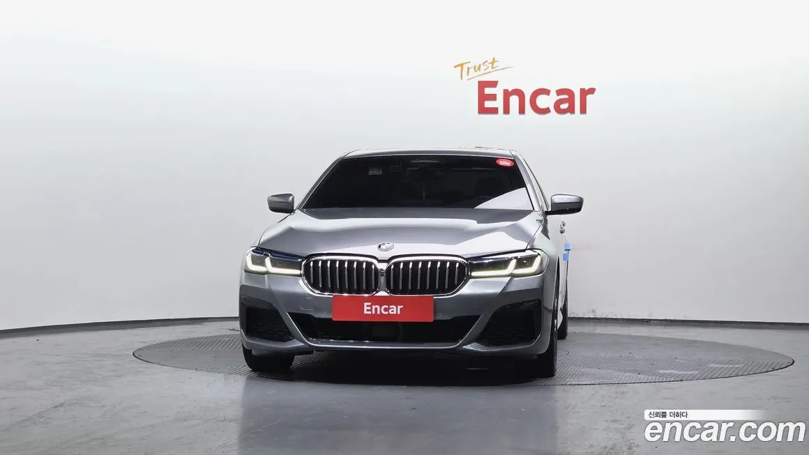 BMW 5-Series 2023 из KR, фото 3