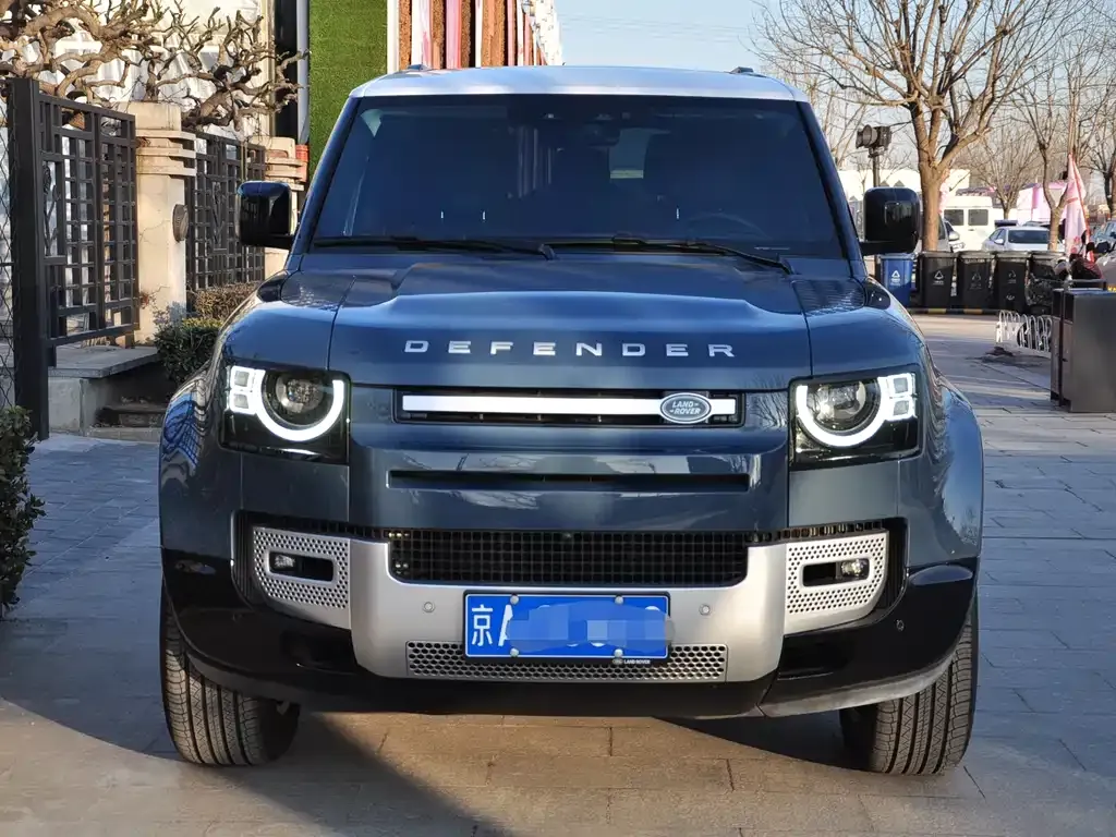 Land Rover Defender — фото 10
