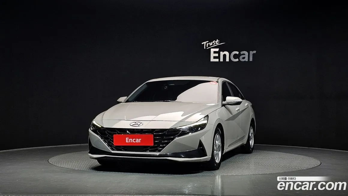 Hyundai AVANTE — фото 5