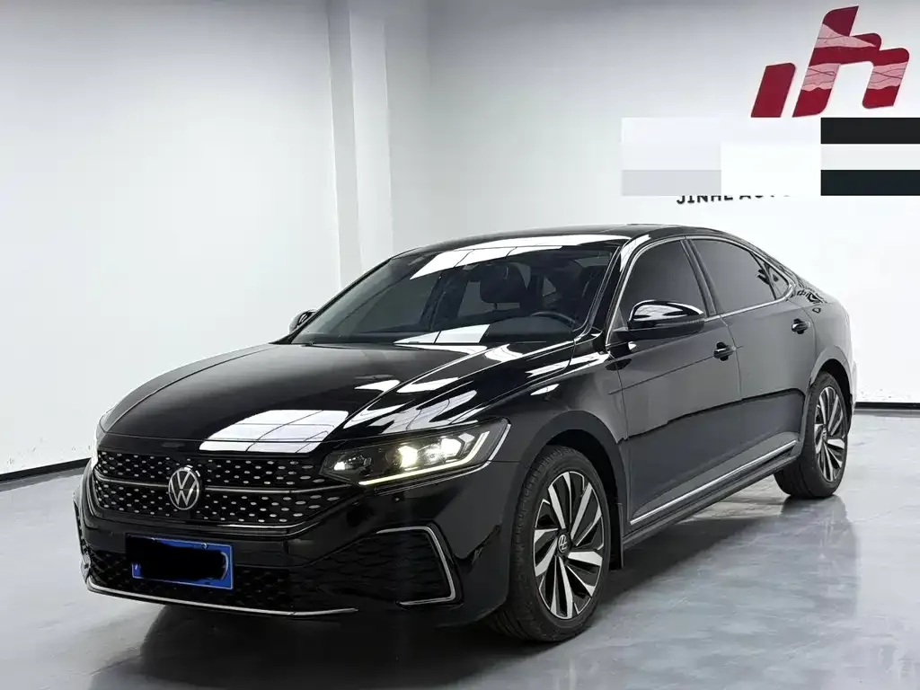 Volkswagen Passat 2022 из CN, фото 1