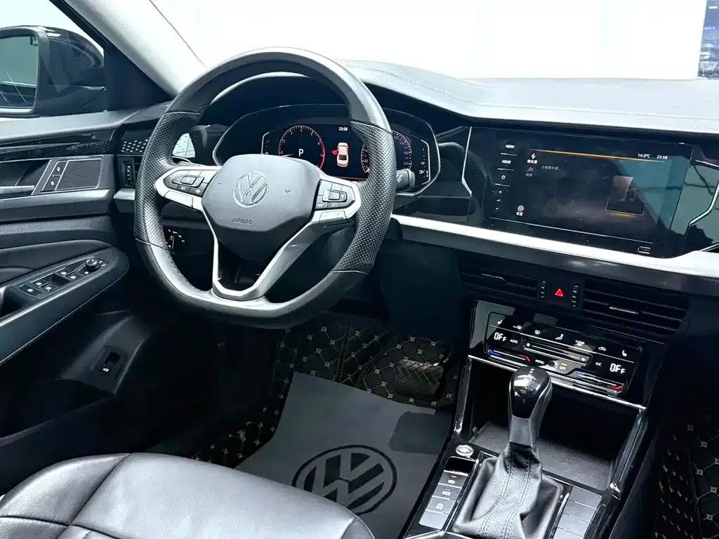 Volkswagen Passat 2022 из CN, фото 3