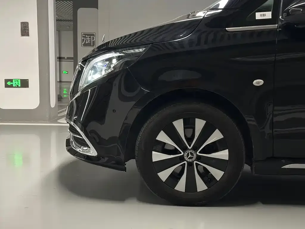 Mercedes-Benz Vito 2023 из CN, фото 10