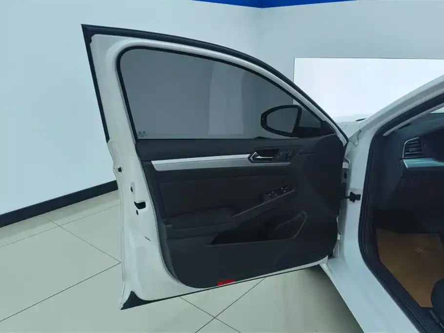 Volkswagen Lamando 2022 из CN, фото 8
