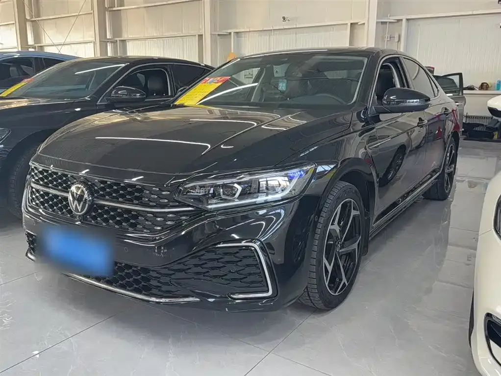 Volkswagen Passat 2024 из CN, фото 10