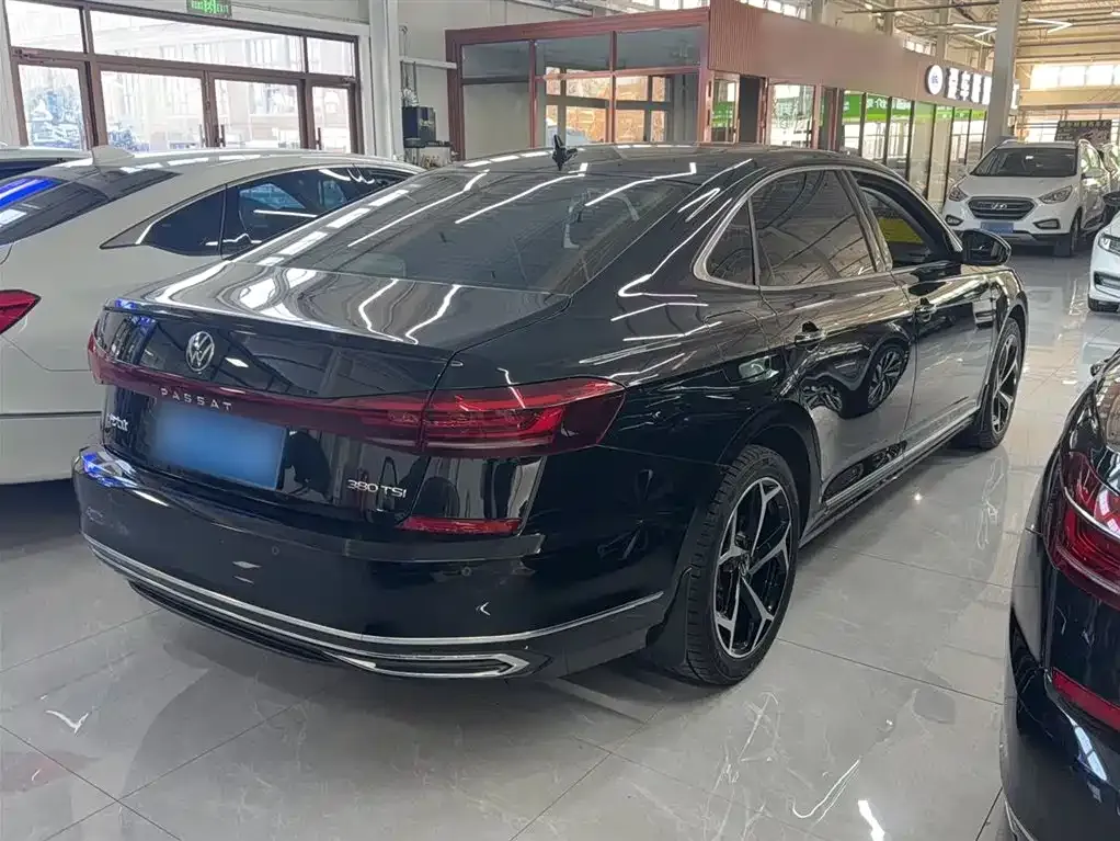 Volkswagen Passat 2024 из CN, фото 7