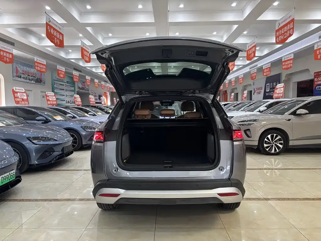 BYD L DM-i 2025 из CN, фото 8