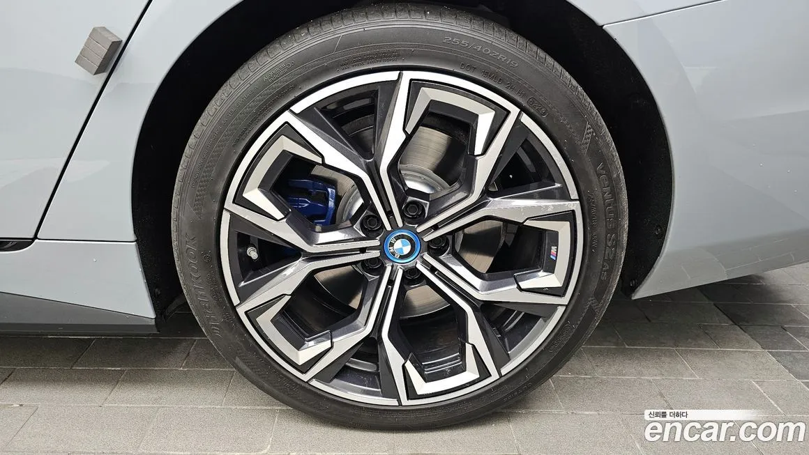 BMW i4 2022 из KR, фото 9