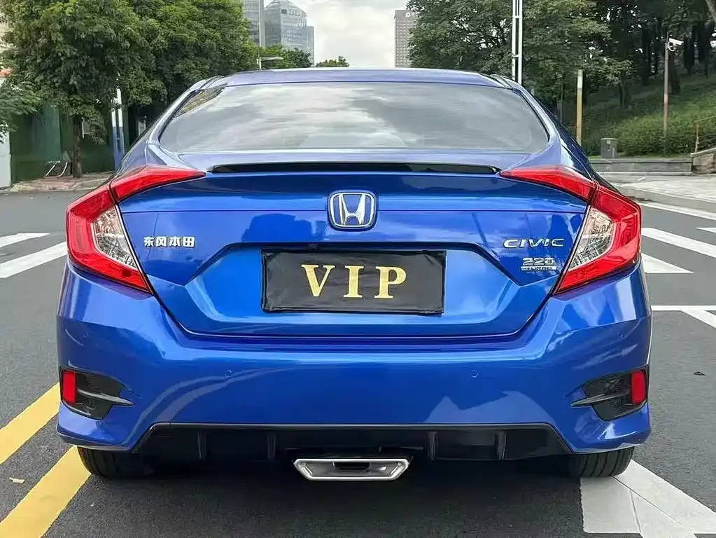 Honda Civic — фото 5