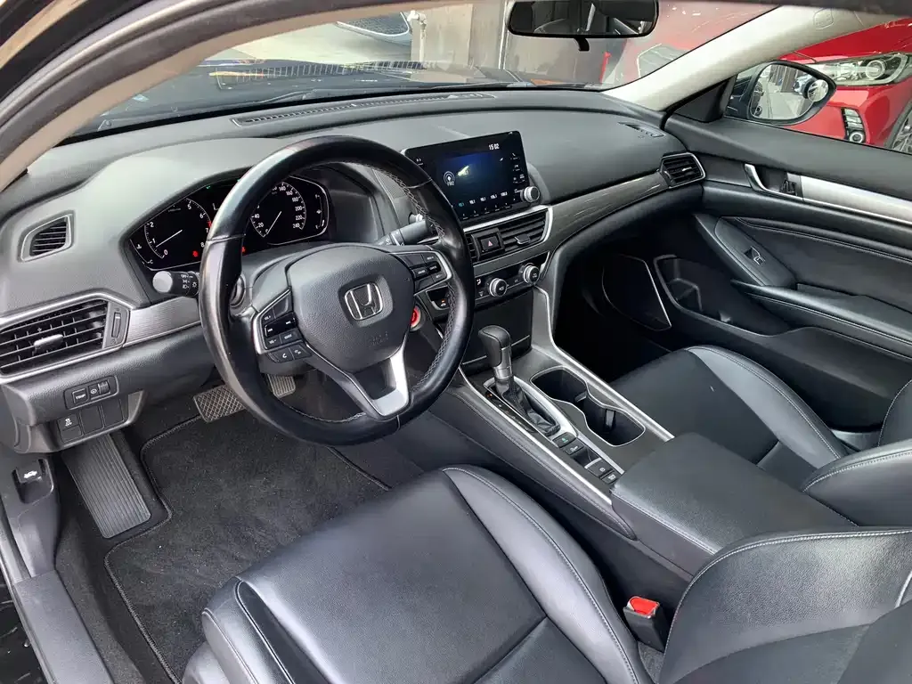 Honda Accord 2021 из CN, фото 3