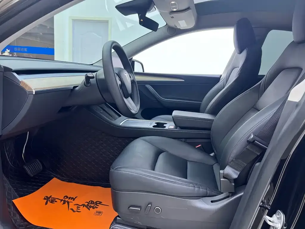 Tesla Model Y 2022 из CN, фото 7