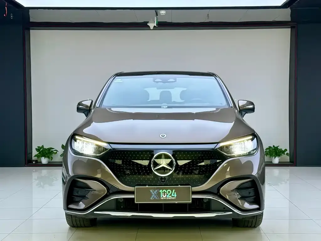 Mercedes-Benz EQE SUV 2023 из CN, фото 4