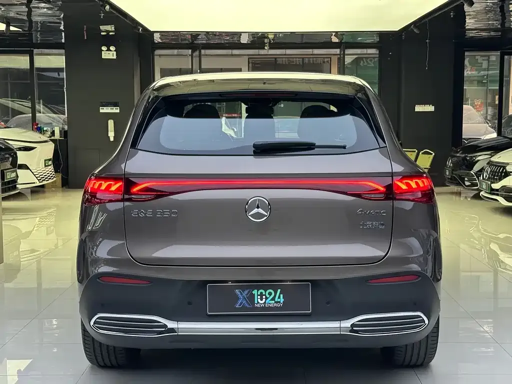 Mercedes-Benz EQE SUV 2023 из CN, фото 8