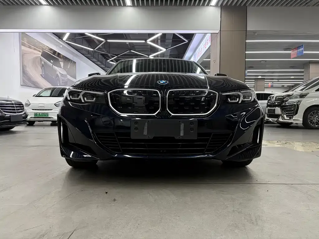 BMW i3 — фото 9