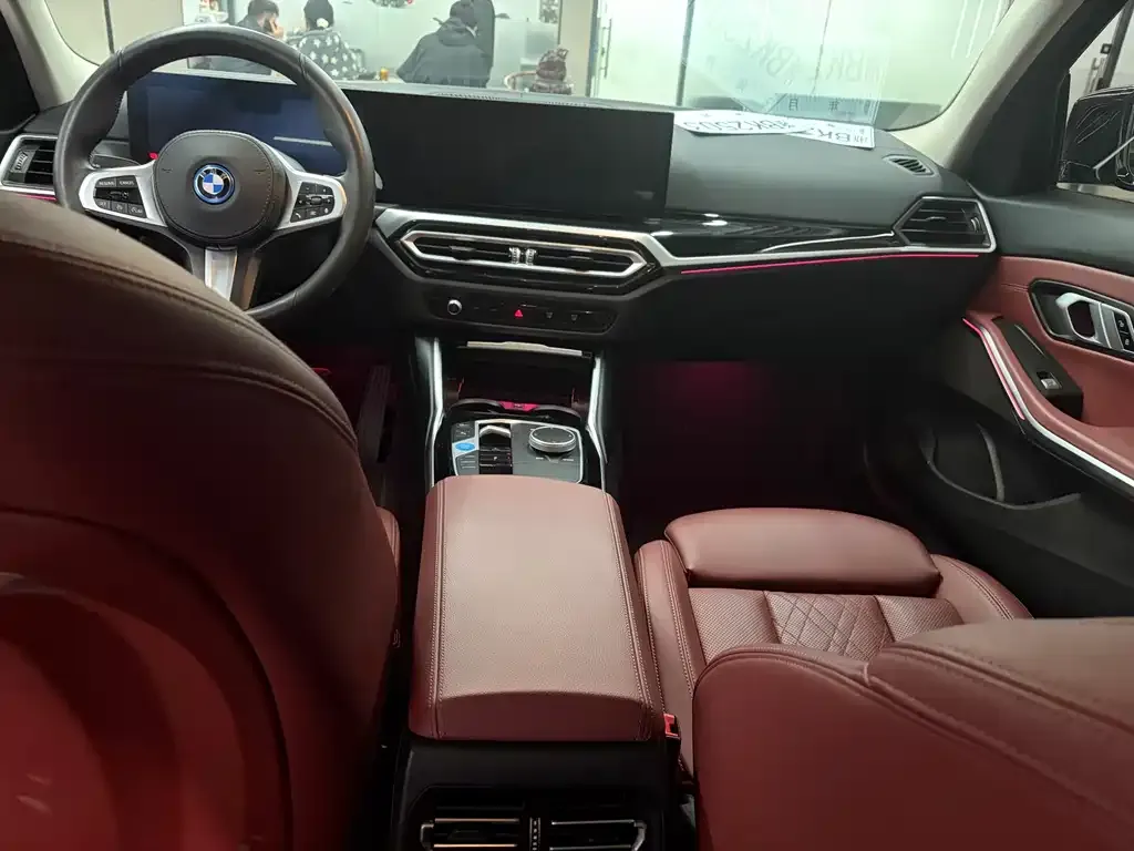 BMW i3 — фото 3