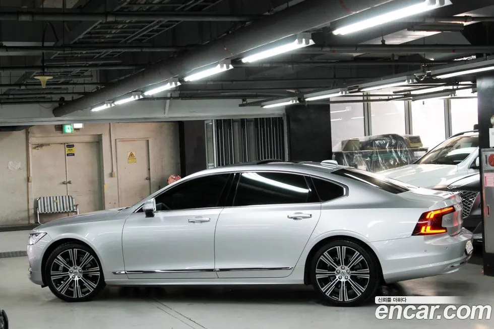 Volvo S90 2022 из KR, фото 5