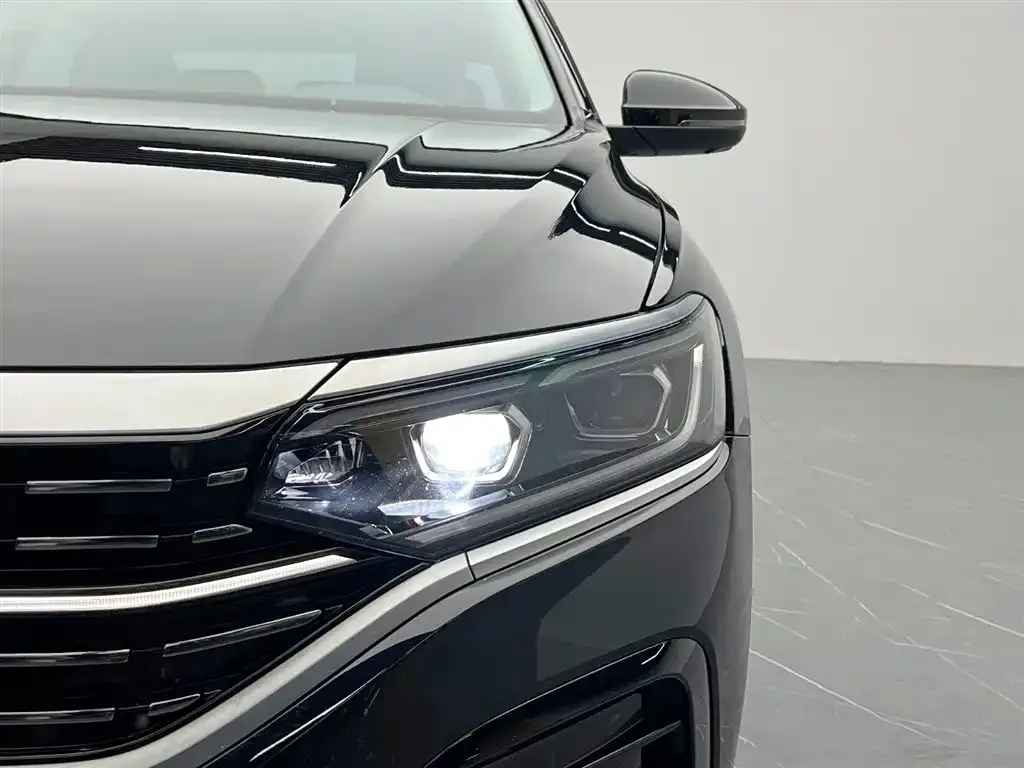 Volkswagen Passat — фото 4