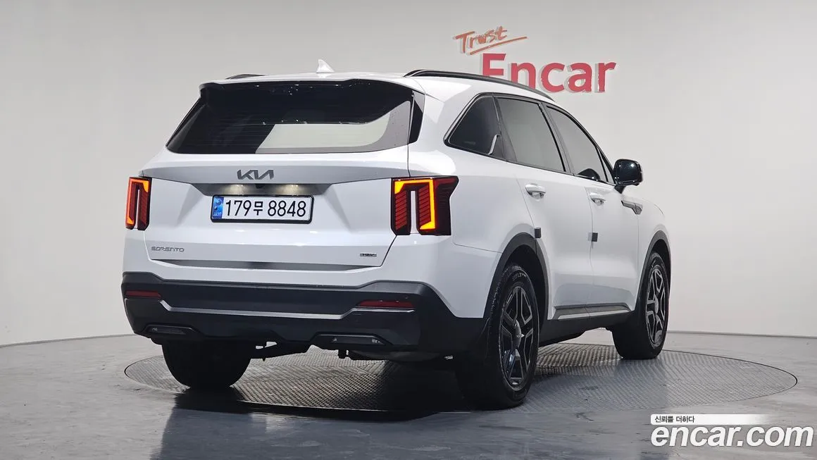 Kia Sorento — фото 5