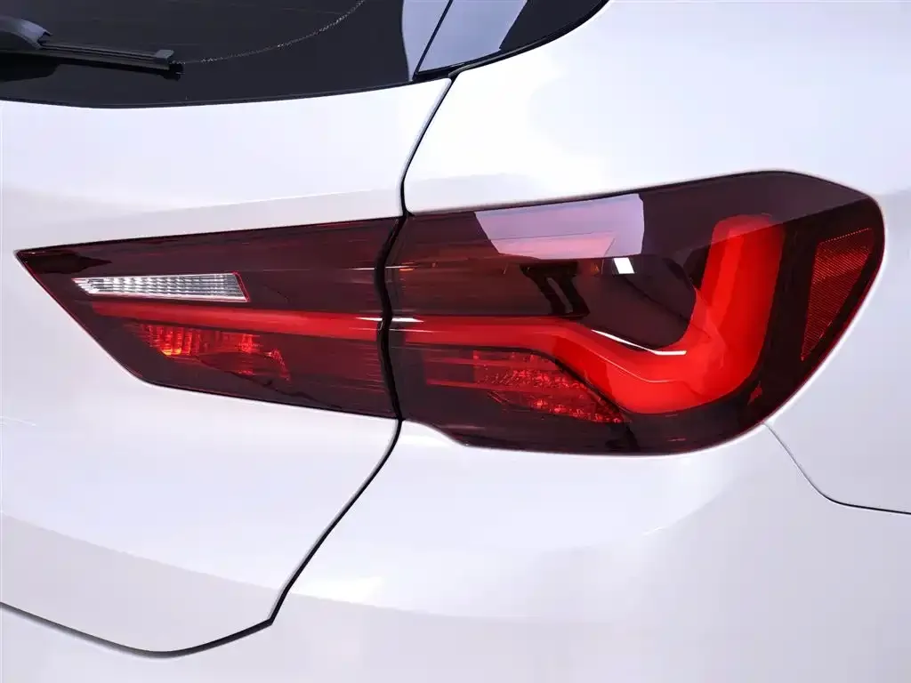 BMW X2 2022 из CN, фото 5