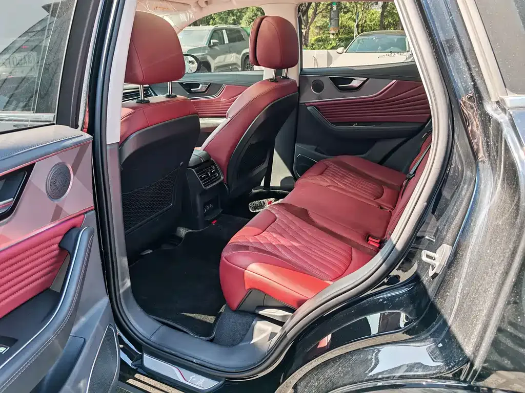 Hongqi HS5 2024 из CN, фото 6