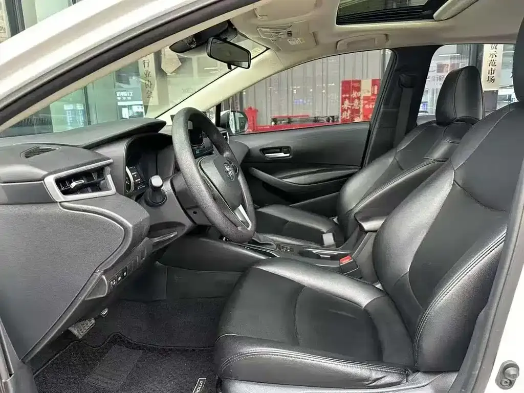 Toyota Corolla 2022 из CN, фото 8