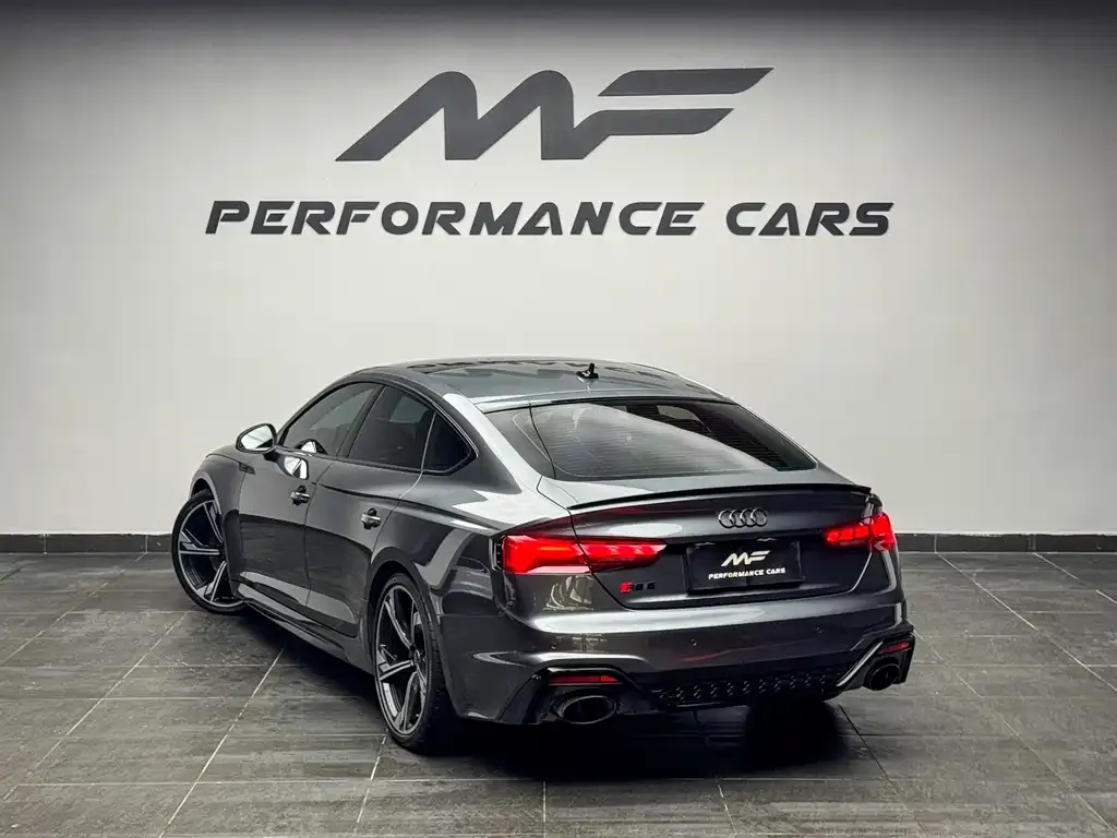 Audi RS 5 2023 из CN, фото 9