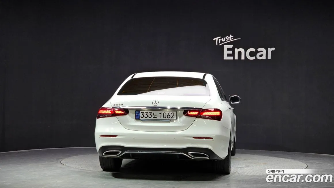 Mercedes-Benz E-Class 2023 из KR, фото 3