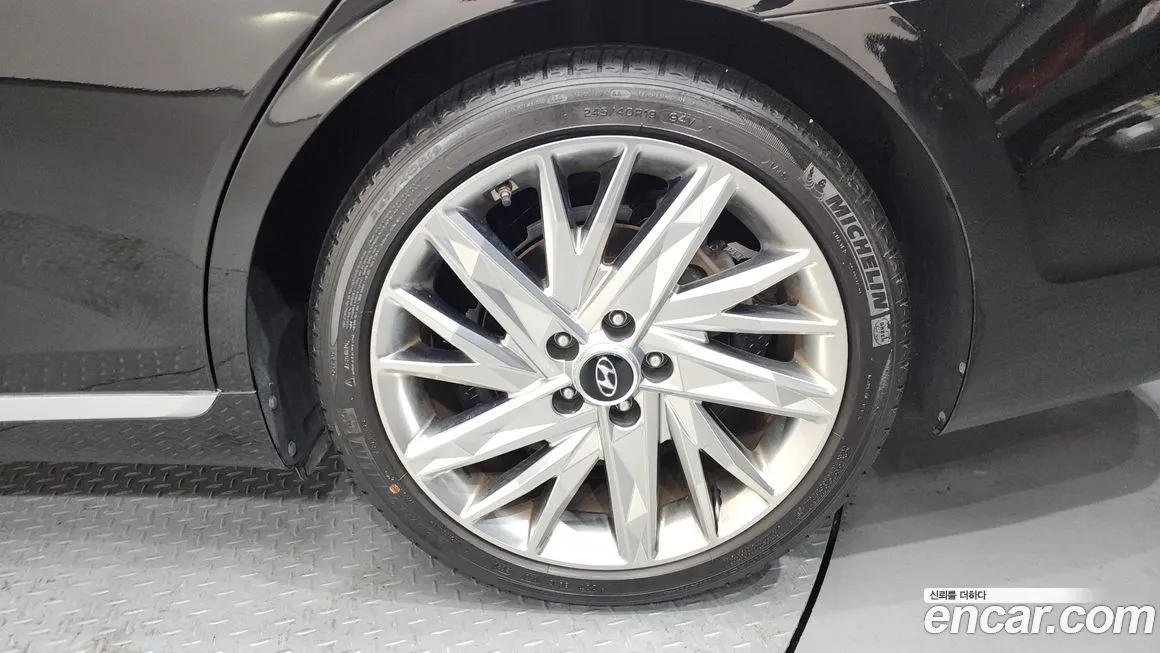 Hyundai Grandeur — фото 10