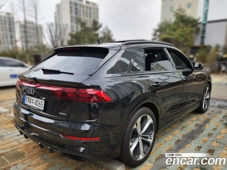 Audi Q8 2025 из KR, фото 3
