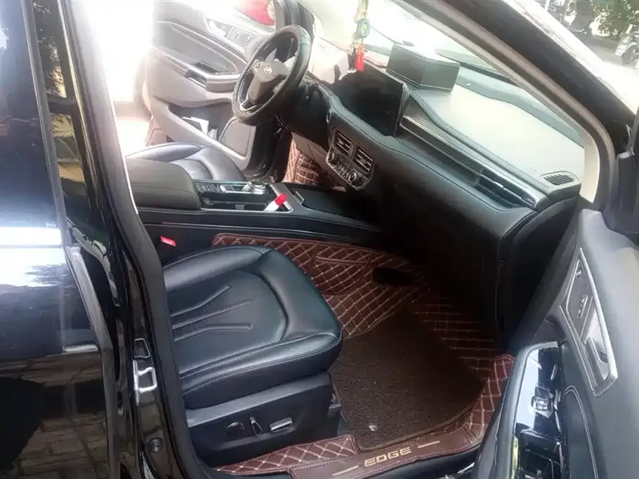Ford Edge 2021 из CN, фото 2